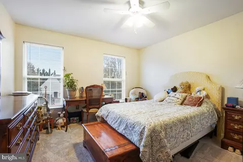 Bedroom - 2112 Bear Creek Ct, Frederick, MD 21702 photo 4 of 8