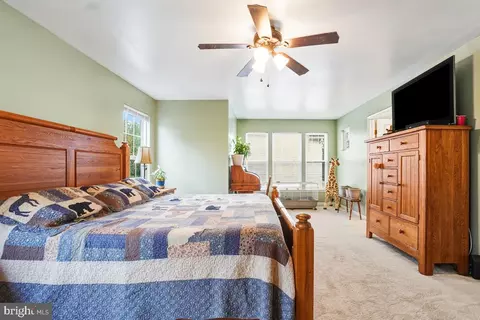 Bedroom - 2112 Bear Creek Ct, Frederick, MD 21702 photo 3 of 8