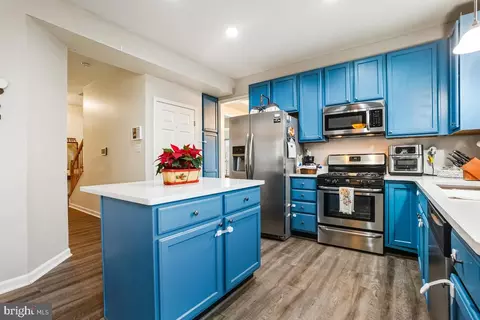 Kitchen - 2112 Bear Creek Ct, Frederick, MD 21702 photo 2 of 5