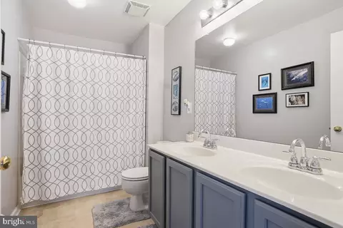 Bath - 2112 Bear Creek Ct, Frederick, MD 21702 photo 1 of 3