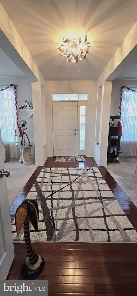 Entry Way - 1900 Crestone Dr, Frederick, MD 21702 photo 2 of 19