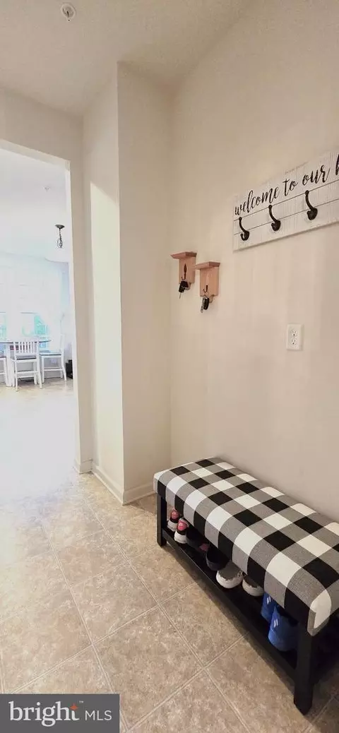 Entry Way - 1900 Crestone Dr, Frederick, MD 21702 photo 8 of 19