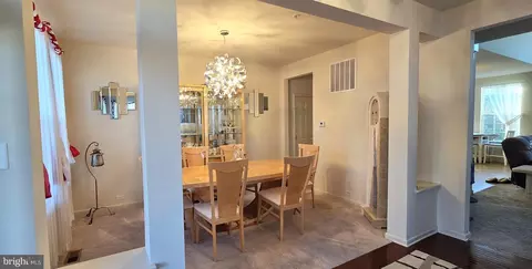 Entry Way - 1900 Crestone Dr, Frederick, MD 21702 photo 7 of 19