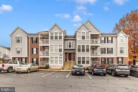 607 Himes Ave #102, Frederick, MD 21703
