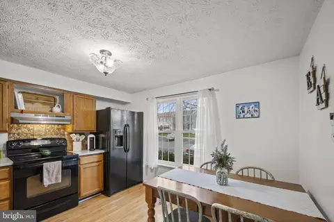 1492 Dockside Ct, Frederick, MD 21701 photo 4