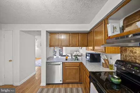 1492 Dockside Ct, Frederick, MD 21701 photo 3