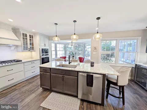 Kitchen - 820 Dunbrooke Ct, Frederick, MD 21701 photo 6 of 7