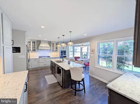 Kitchen - 820 Dunbrooke Ct, Frederick, MD 21701 photo 5 of 7