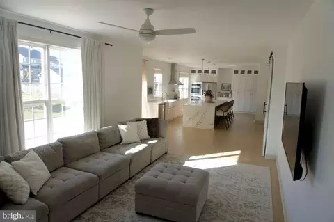 Entry Way - 108 Wheeler Ln, Frederick, MD 21702 photo 1 of 3