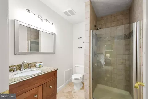 Bath - 8117 Arrowhead Ct, Frederick, MD 21702 photo 1 of 7