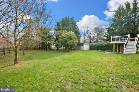 Exterior - 8117 Arrowhead Ct, Frederick, MD 21702 photo 8 of 17