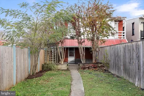 Exterior - 20 7th St, Frederick, MD 21701 photo 4 of 5