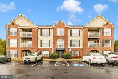 597 Cawley Dr #5 1C, Frederick, MD 21703 photo 1