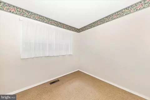 Bedroom - 417 Logan St, Frederick, MD 21701 photo 6 of 8