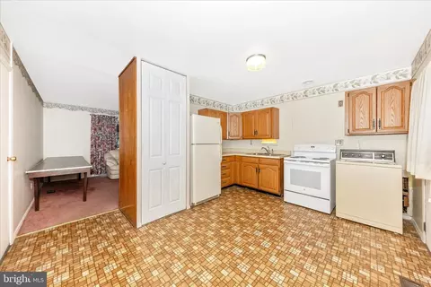 Other - 417 Logan St, Frederick, MD 21701 photo 4 of 7
