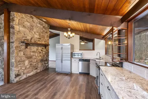 Kitchen - 3230 Basford Rd, Frederick, MD 21703 photo 4 of 4