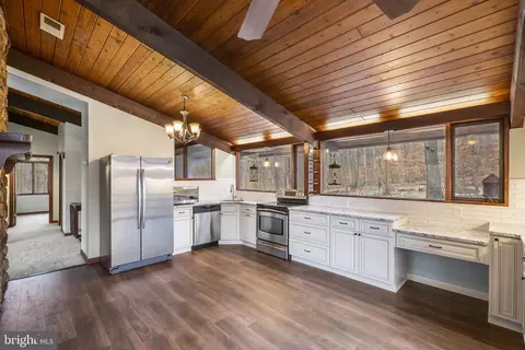 Kitchen - 3230 Basford Rd, Frederick, MD 21703 photo 2 of 4