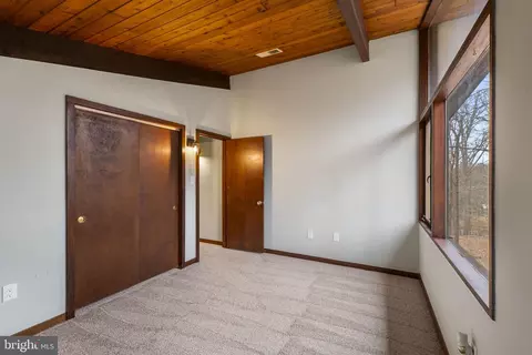 Bedroom - 3230 Basford Rd, Frederick, MD 21703 photo 2 of 5