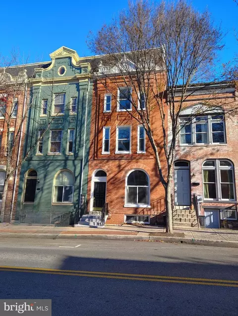 230 S Market St, Frederick, MD 21701