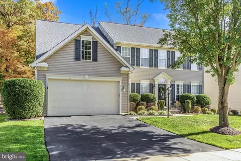 6353 Bannister Dr, Frederick, MD 21701