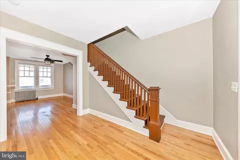 Entry Way - 29 E Seventh St, Frederick, MD 21701 photo 4 of 4