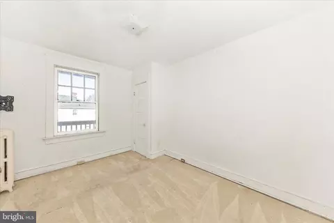 Bedroom - 29 E Seventh St, Frederick, MD 21701 photo 5 of 12