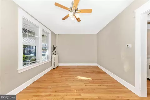 Living - 29 E Seventh St, Frederick, MD 21701 photo 2 of 6