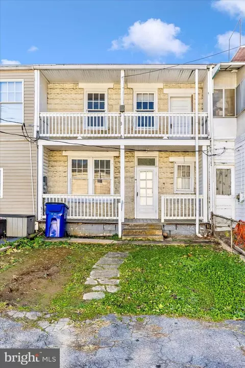 Exterior - 29 E Seventh St, Frederick, MD 21701 photo 11 of 18