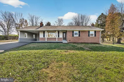 10821 Old National, New Market, MD 21774