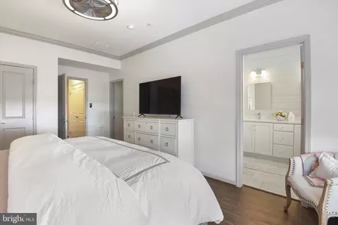 Bedroom - 924 Lindley Rd, Frederick, MD 21701 photo 2 of 3