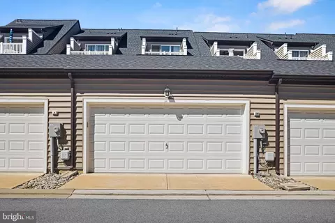 Exterior - 924 Lindley Rd, Frederick, MD 21701 photo 8 of 12