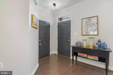 Entry Way - 924 Lindley Rd, Frederick, MD 21701 photo 1 of 8