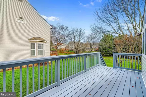 Exterior - 6909 Baron Ct, Frederick, MD 21703 photo 3 of 6