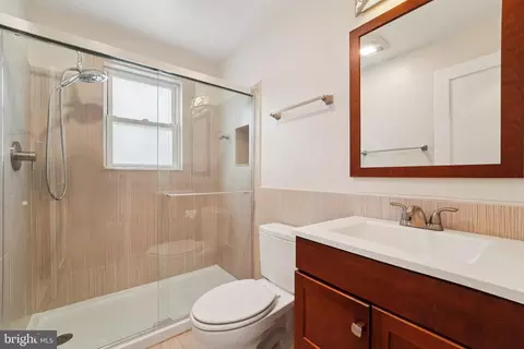 Bath - 5 N Jefferson St, Frederick, MD 21701 photo 2 of 2