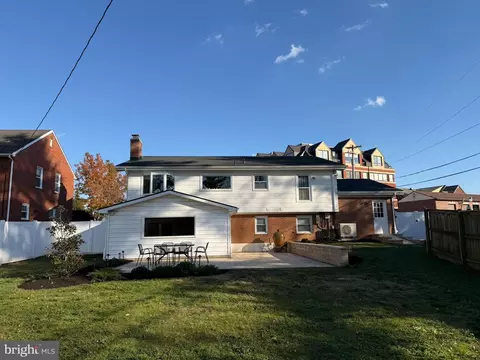 Exterior - 5 N Jefferson St, Frederick, MD 21701 photo 4 of 10