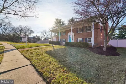 Exterior - 5 N Jefferson St, Frederick, MD 21701 photo 1 of 10
