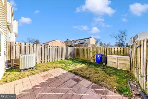 Exterior - 6911 Doublebrand Ct, Frederick, MD 21703 photo 6 of 9