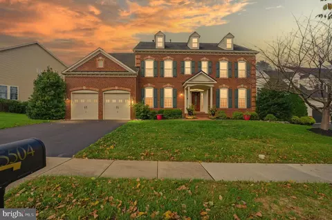 5504 Young Family Trl E, Adamstown, MD 21710
