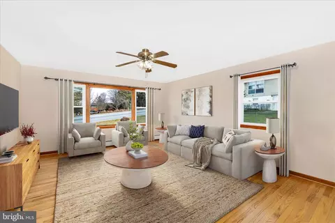 Living - 10223 Liberty Rd, Frederick, MD 21701 photo 1 of 8