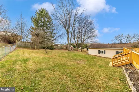 Exterior - 10223 Liberty Rd, Frederick, MD 21701 photo 8 of 10