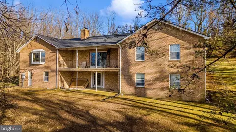 4521 Timbery Dr, Jefferson, MD 21755 photo 3