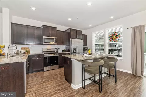 6924 Representation Ln, Frederick, MD 21703 photo 3