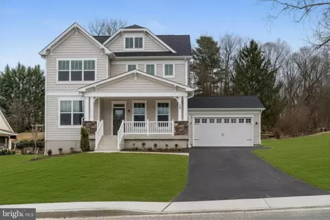 26 Walnut St, Middletown, MD 21769