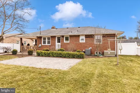 Exterior - 713 Northside Dr, Frederick, MD 21701 photo 8 of 14