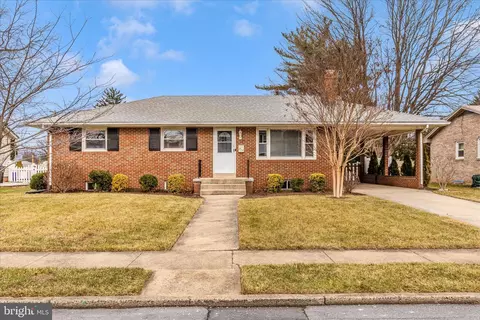 713 Northside Dr, Frederick, MD 21701