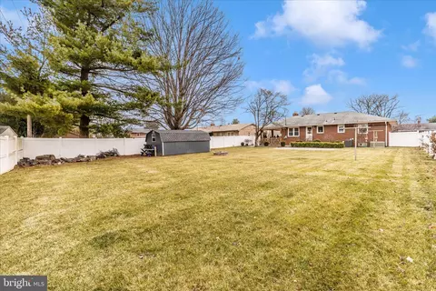 Exterior - 713 Northside Dr, Frederick, MD 21701 photo 11 of 14