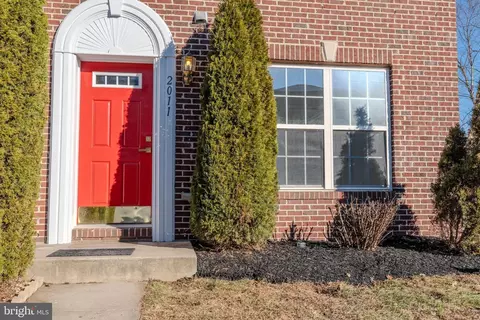 Exterior - 2011 Weitzel Ct, Frederick, MD 21702 photo 8 of 10