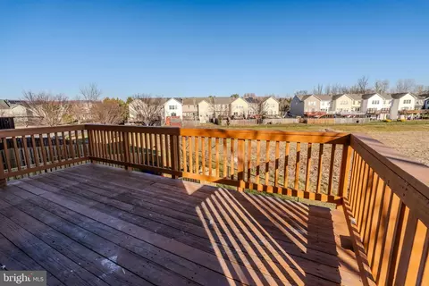 Exterior - 2011 Weitzel Ct, Frederick, MD 21702 photo 5 of 10