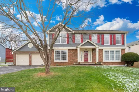 215 Sandstone Dr, Walkersville, MD 21793