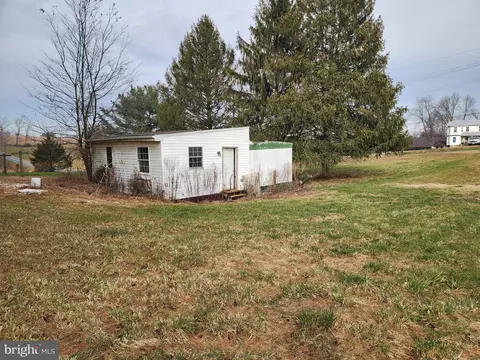 12613 Good Intent Rd, Thurmont, MD 21788 photo 4